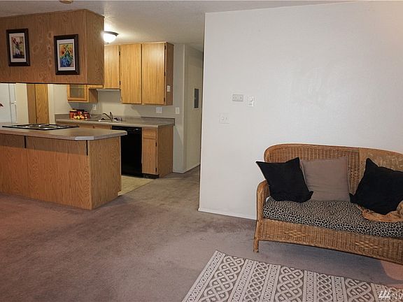 4th image of 11424 SE 257th Pl Unit D101