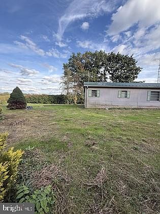 4th image of 10802 Thornwood Rd