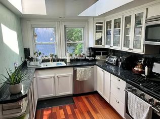 924 Broadway St #3, Somerville, MA 02144