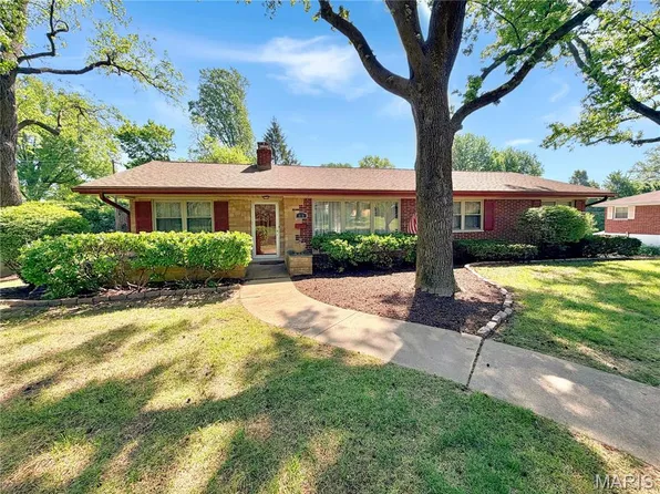 918 Werner Rd, Belleville, IL 62223