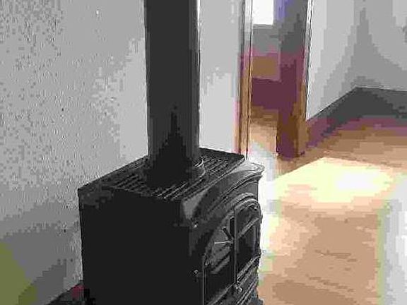 5th image of 351 14th St APT 1