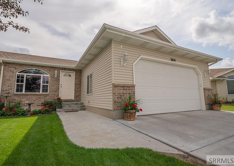 1st image of 364 S Bridger Dr
