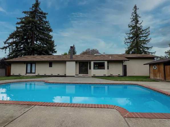 727 Trotter Lane, Napa, CA 94558