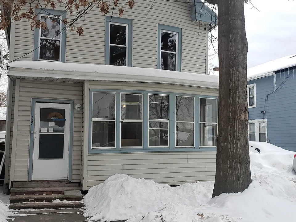 157 Front St