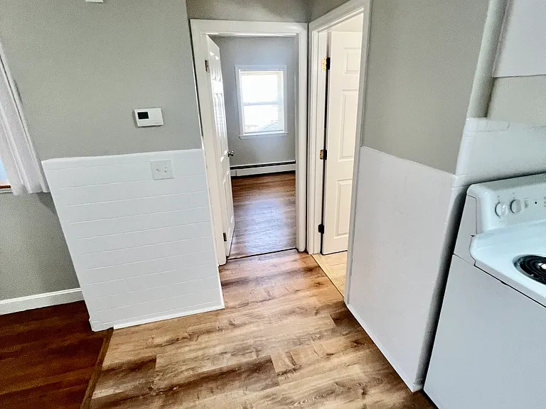 398 Newton St #1 — Photo 10
