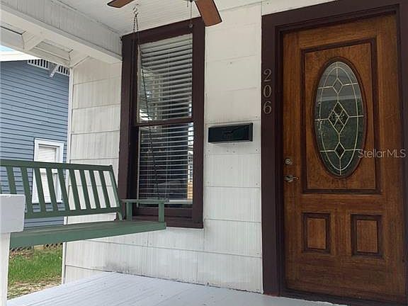 2nd image of 206 W Floribraska Ave