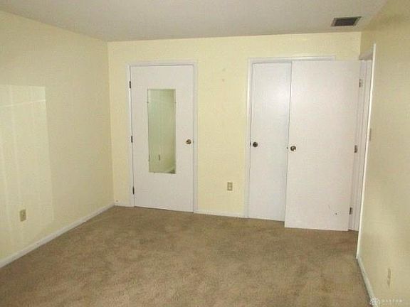 4th image of 231 Edgebrook Dr