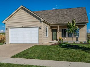 815 S Sugarpine Way, Elkhorn, WI 53121