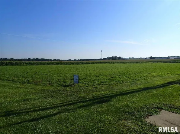 1450? Woodlawn Rd, Lincoln, IL 62656