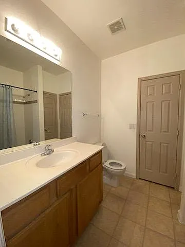 5620 Fossil Creek Pkwy — Photo 2