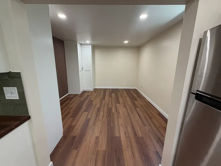 6041 Barbados Ave #B — Photo 9
