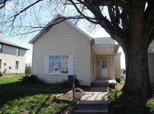 507 E 8th St, Huntingburg, IN 47542