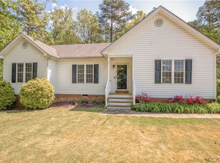 10907 Tuscola Dr, Chester, VA 23831