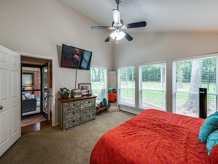 116 Cayuga Trl — Photo 11