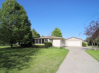 8099 Jennings Rd, Swartz Creek, MI 48473