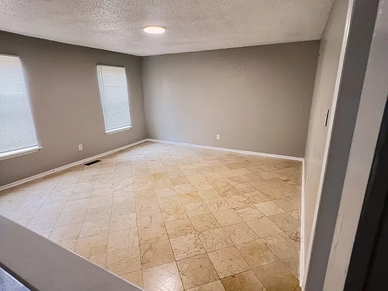 3 Elk River Ct — Photo 8