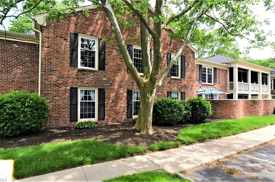 1st image of 1255 Wednesbury Cir