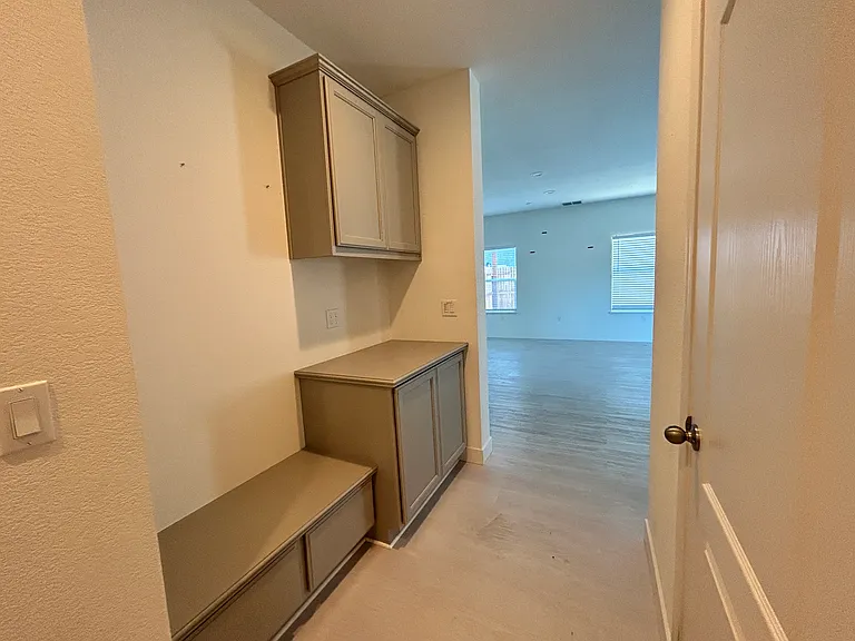 2220 Beppe Pl — Photo 6