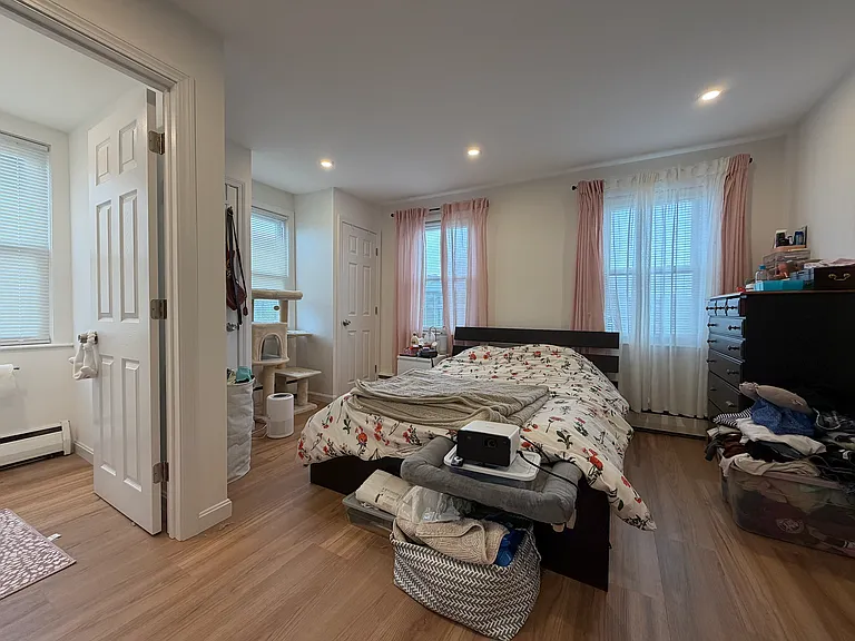 1 Harding St — Photo 12