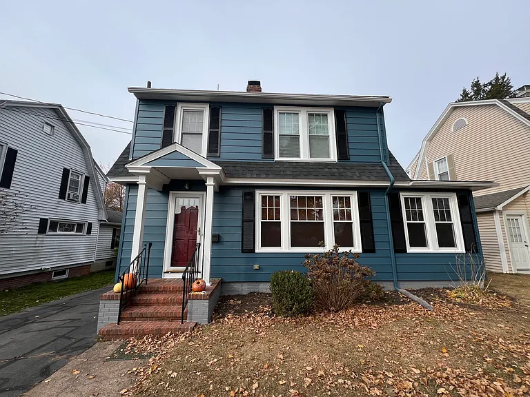 10 Humiston Ave — Photo 11
