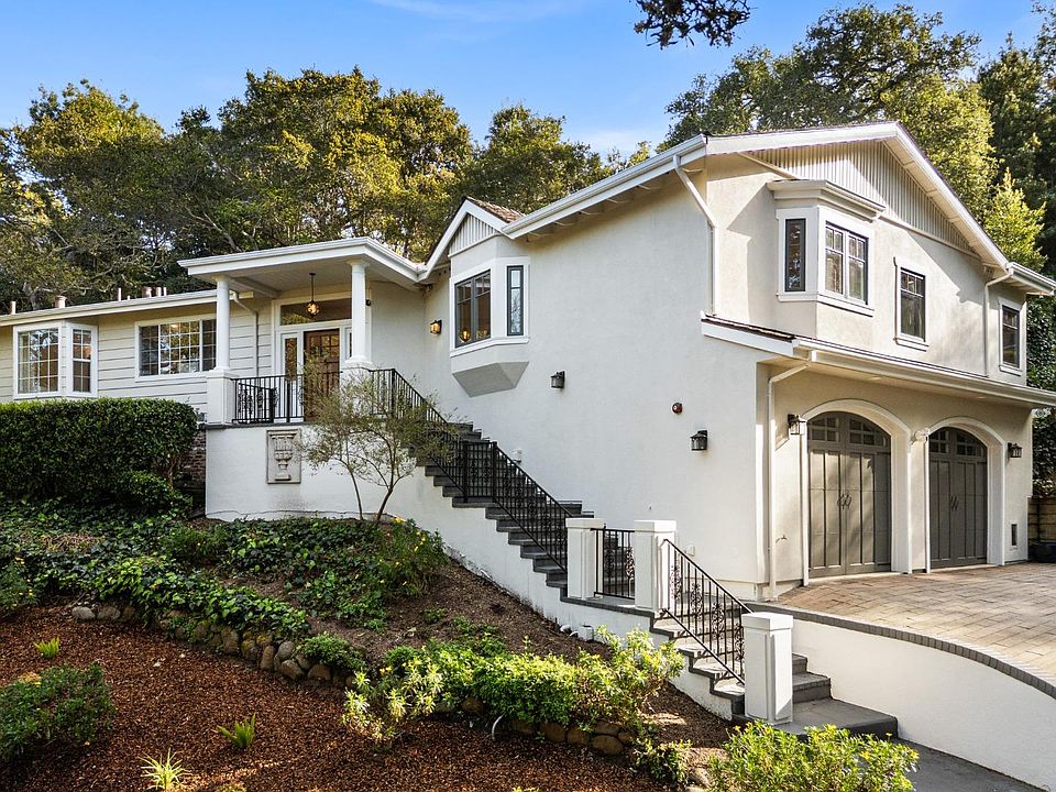 1st image of 2260 Summit Dr