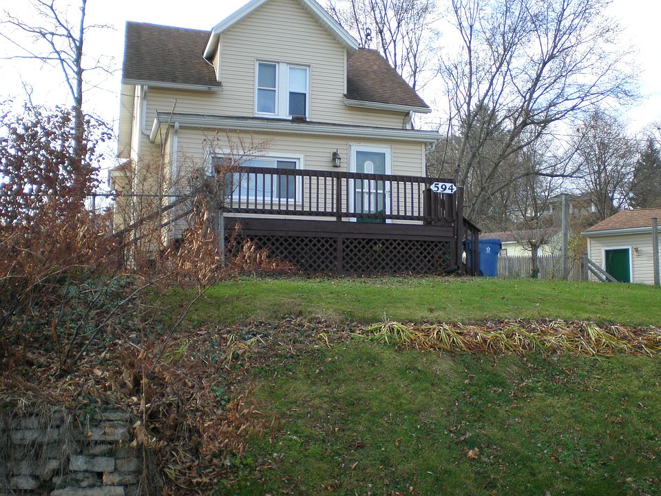 1st image of 594 Portage St