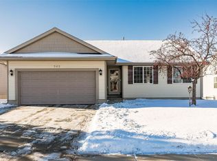 545 Saddleback Rd, Marion, IA 52302