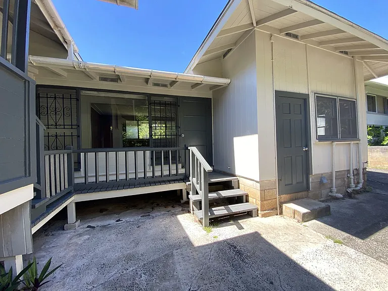 55 Akamu Pl — Photo 25