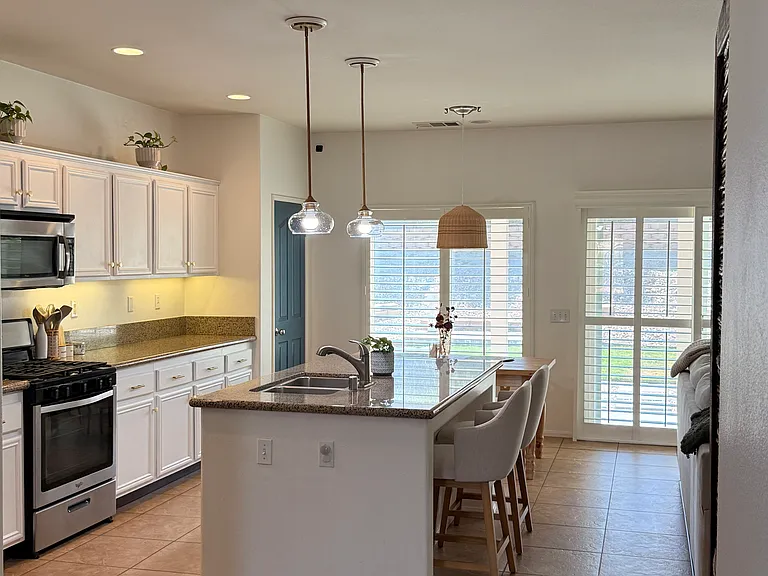 9059 Silver Star Ave — Photo 6