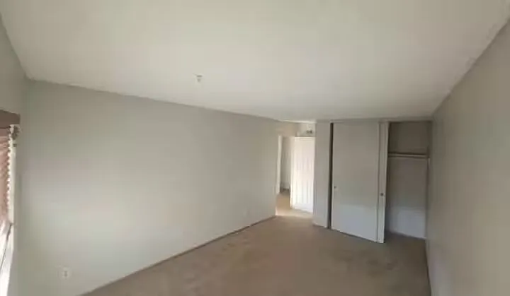 590 Juniper St — Photo 13