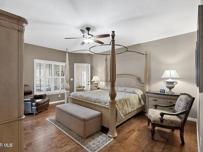 6909 Desert Canyon Dr — Photo 16
