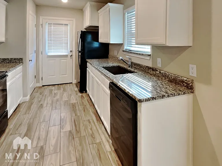 764 Rolling Terrace Cir — Photo 8