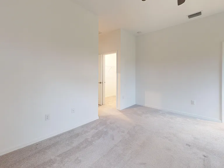 15888 Honey Suckle St — Photo 19