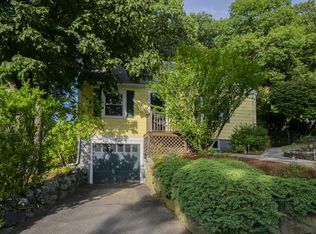 27 Heard Rd, Arlington, MA 02474