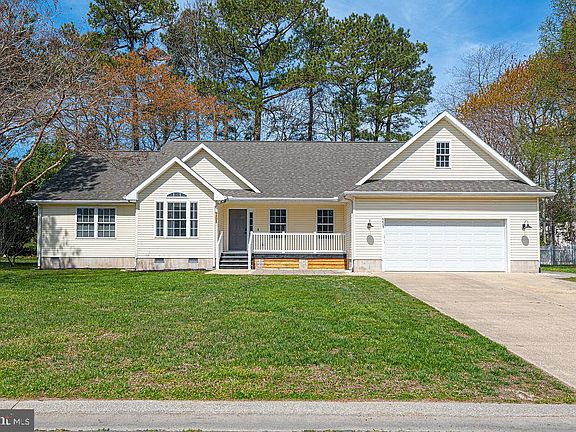 3rd image of 9405 Lakeview Dr