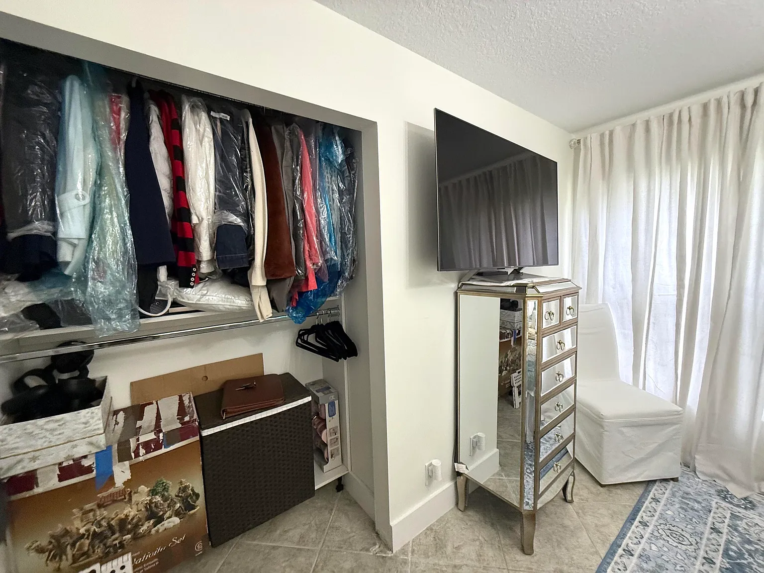 1 bed, 1.0 bath, 2284 sqft, $950 — Photo 4