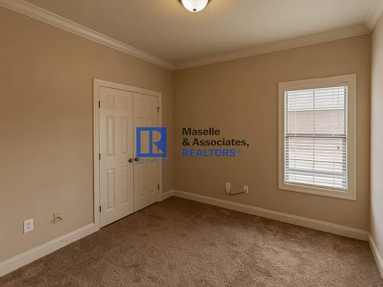 125 Mason Way — Photo 24
