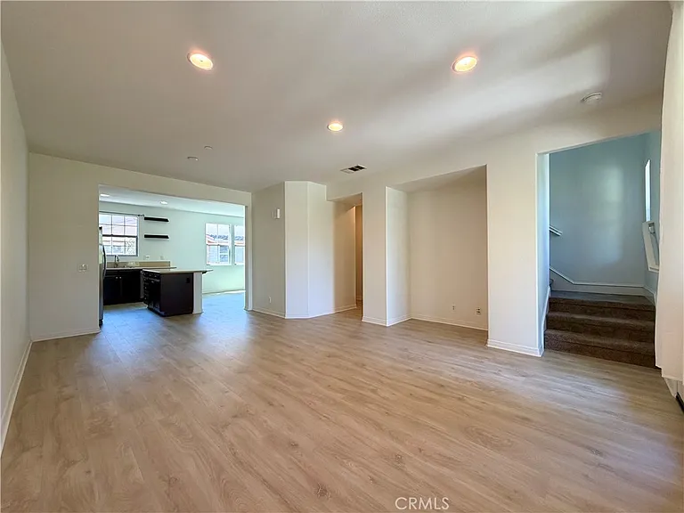 606 Asbury — Photo 10