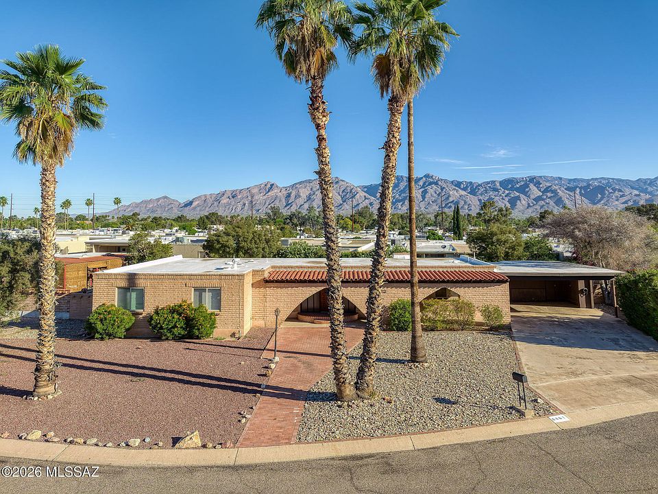 1st image of 6861 E Hawthorne Cir