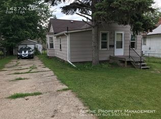 1427 N Dakota Ave, Sioux Falls, SD 57104