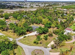 6227 Foxfire Ln, Fort Myers, FL 33912