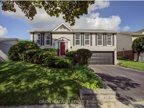 1706 Branchwood Park, Mississauga, ON L4W 2E6