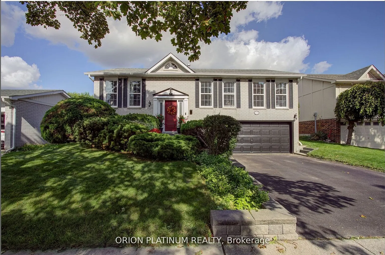 1706 Branchwood Park photo 1