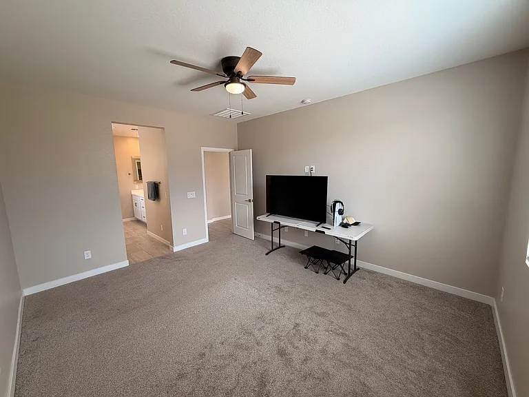 3463 S 175th Dr — Photo 7