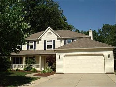 16213 Forestwood Dr photo 1