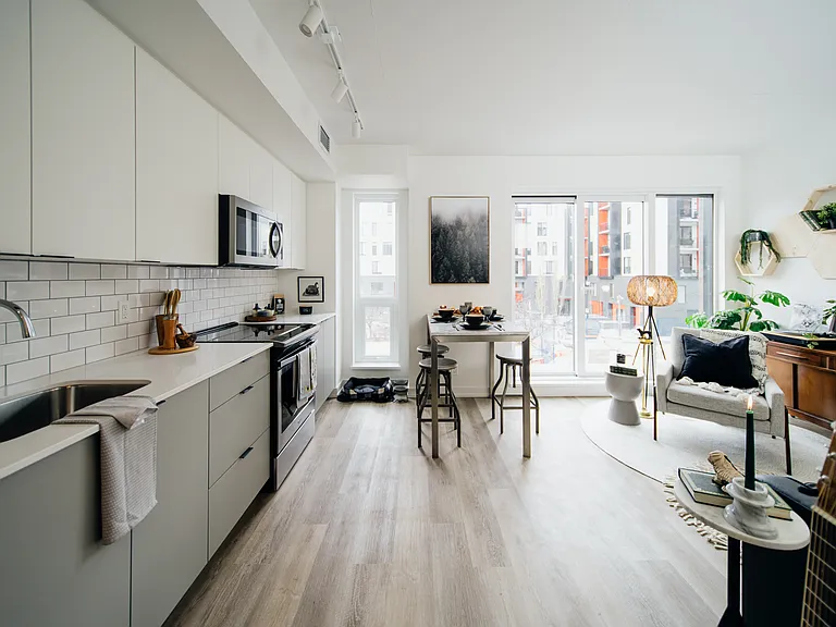 950 McPherson Sq NE — Photo 25