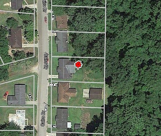 2nd image of 401 Cairo Dr