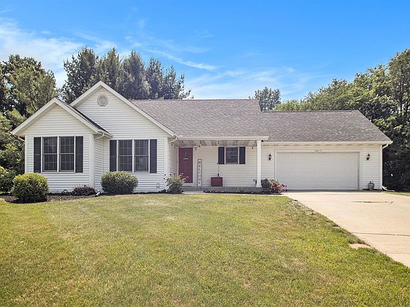 2nd image of 59217 Spearmint Dr