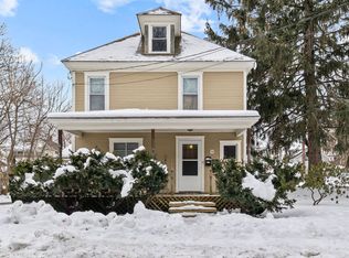 54 Union St #B, Winooski, VT 05404