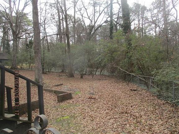 3rd image of 2125 River Rd